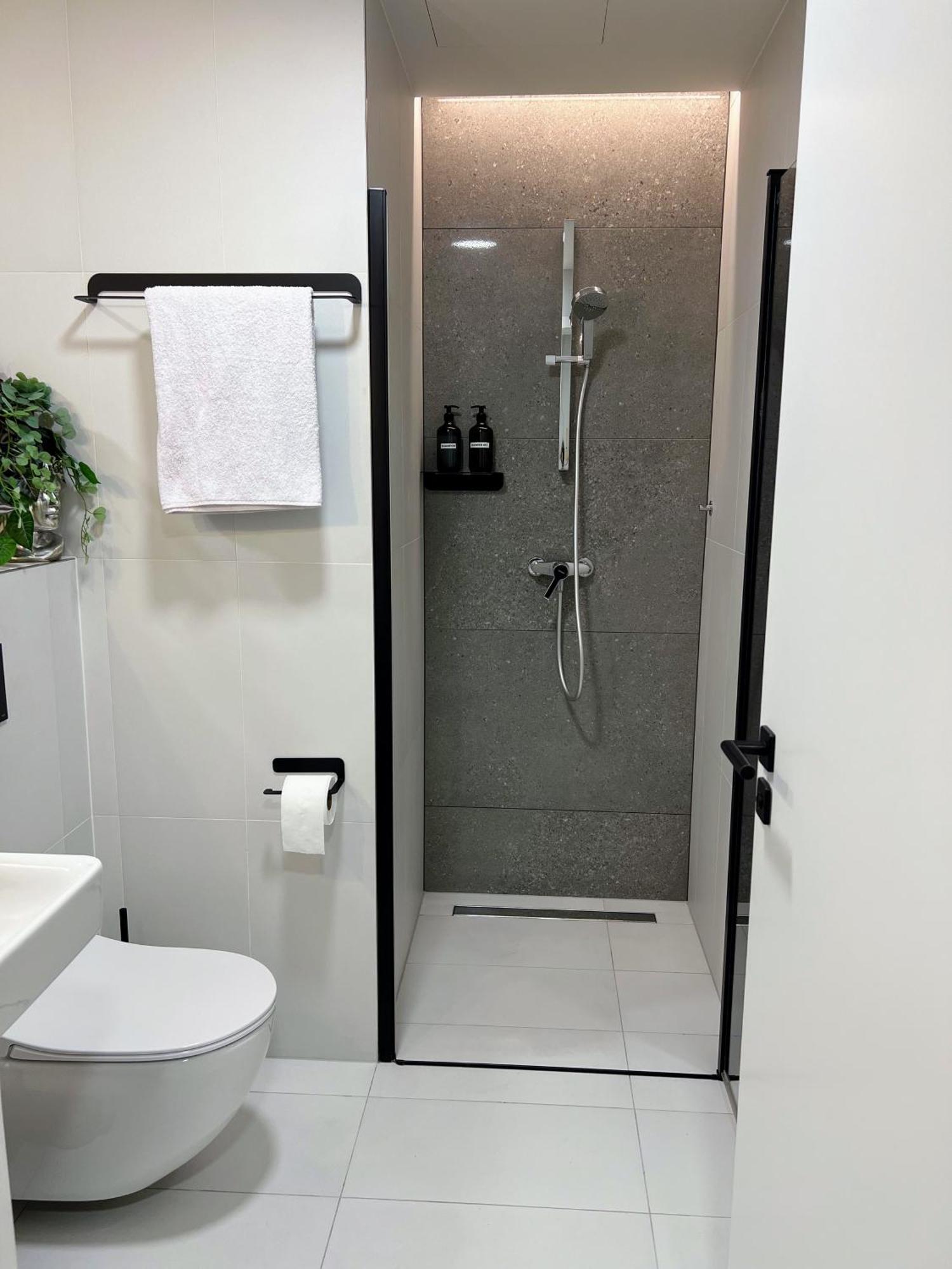 Jasminn Apartments Прага Экстерьер фото
