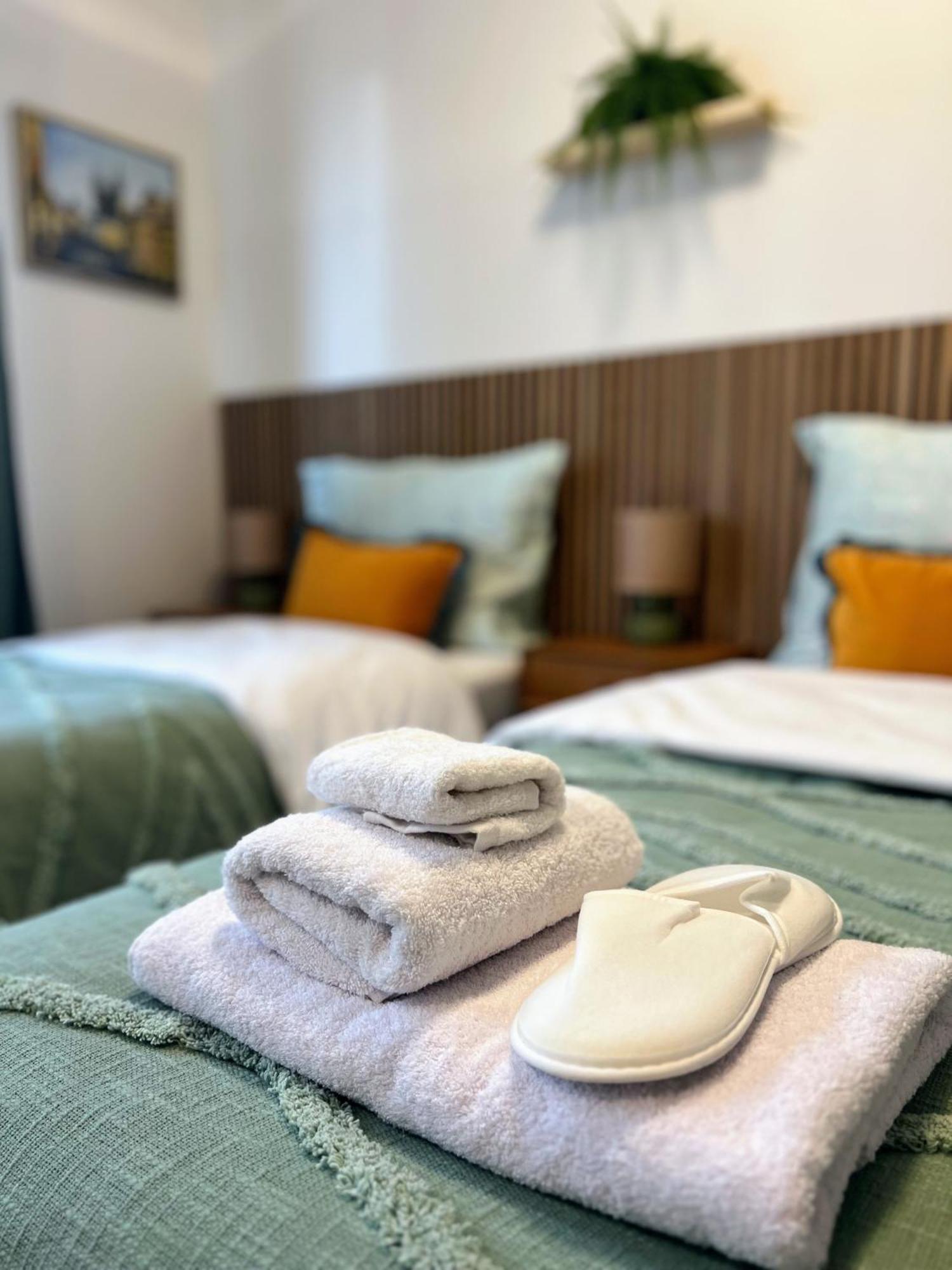 Jasminn Apartments Прага Экстерьер фото